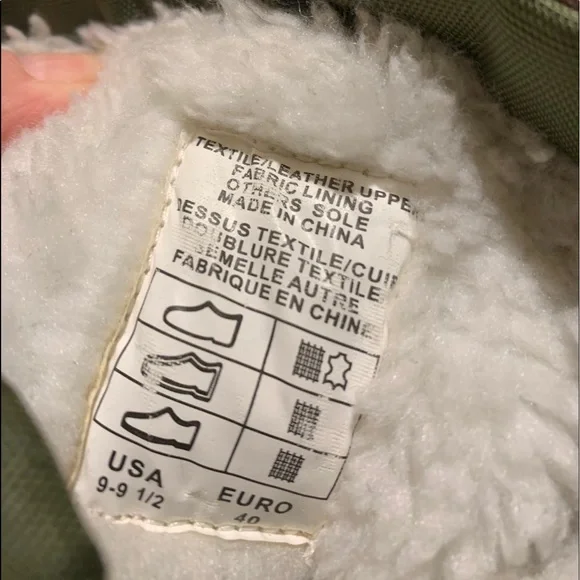 Pajar Canada Women’s winter grip boots - Picture 9 of 12